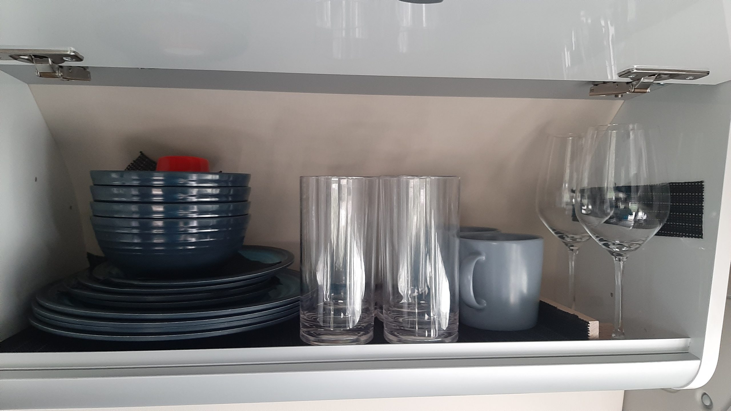 Oberschrank im Westfalia Columbus 540d