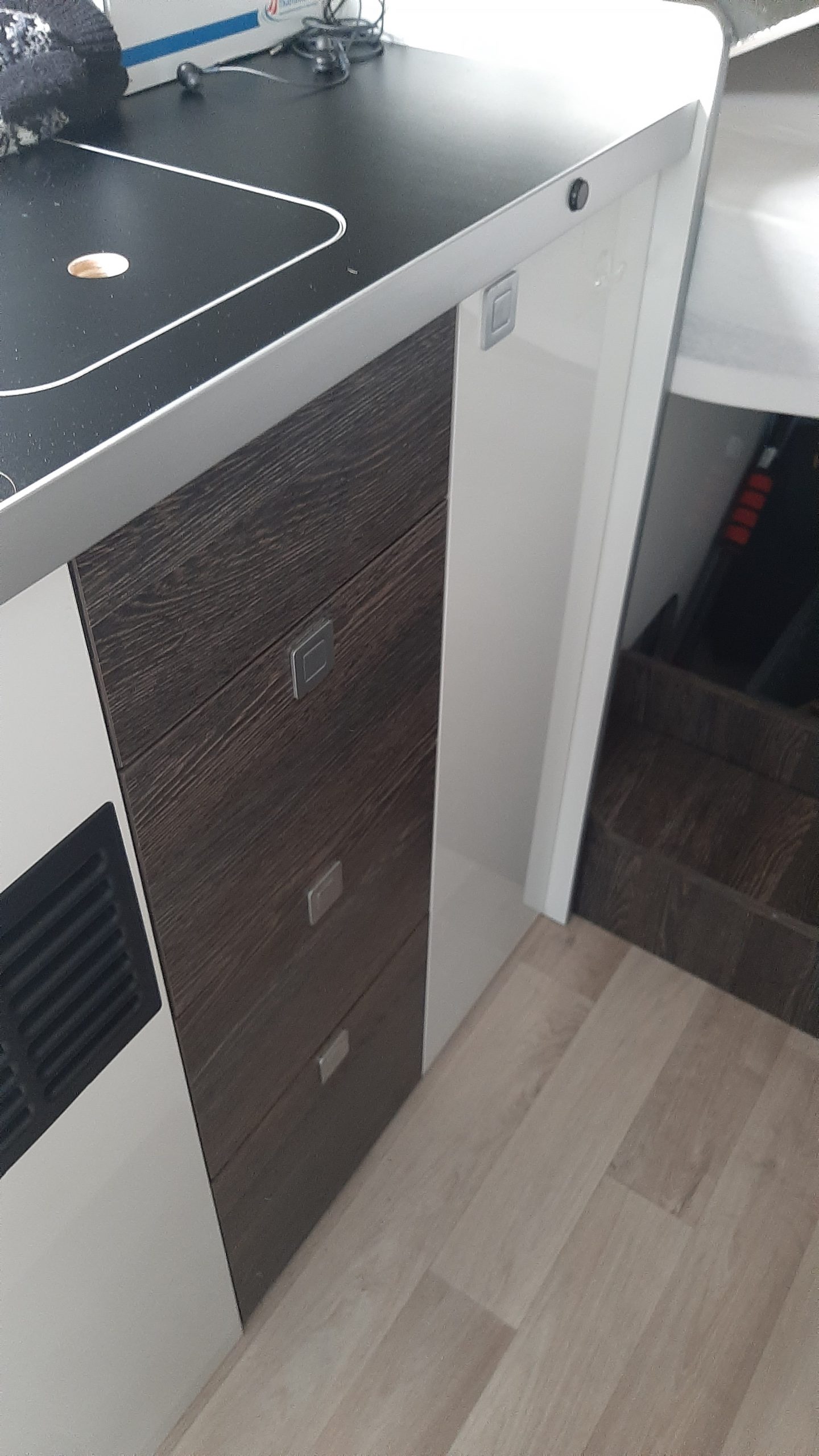 Kleiderschrank Küchenschrank Westfalia Columbus 540d