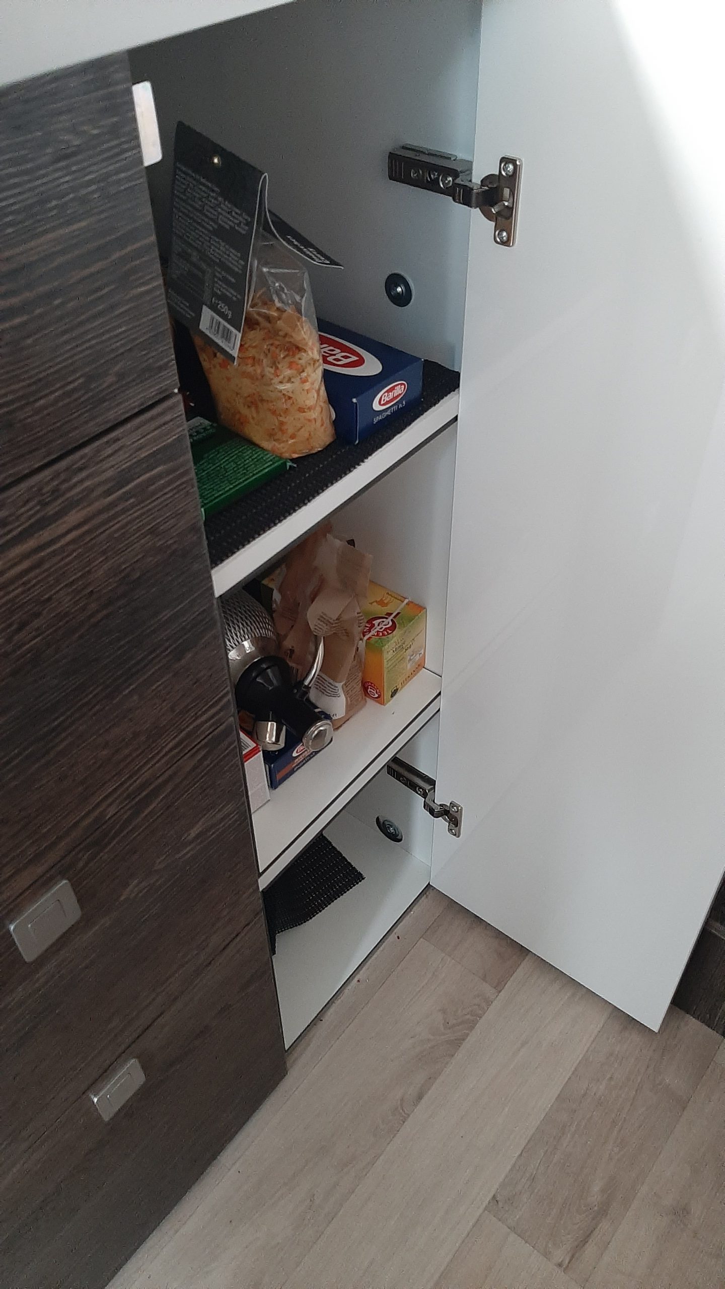 Kleiderschrank Küchenschrank Westfalia Columbus 540d