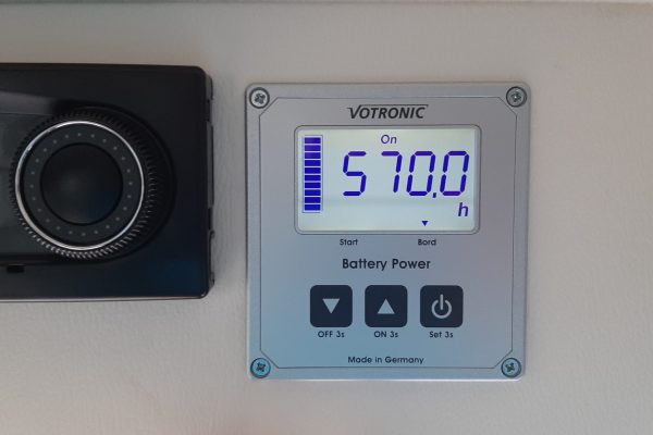 Batterie Monitor im Westfalia Columbus 540d Batterie Monitor im Westfalia Columbus 540d