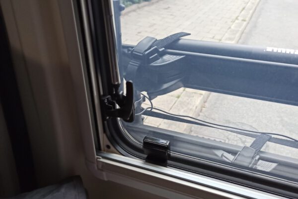 Westfalia_Columbus_540d_Ducato_Thitronik WiPro III Fensterkontakt Heckfenster links Westfalia_Columbus_540d_Ducato_Thitronik WiPro III Fensterkontakt Heckfenster links