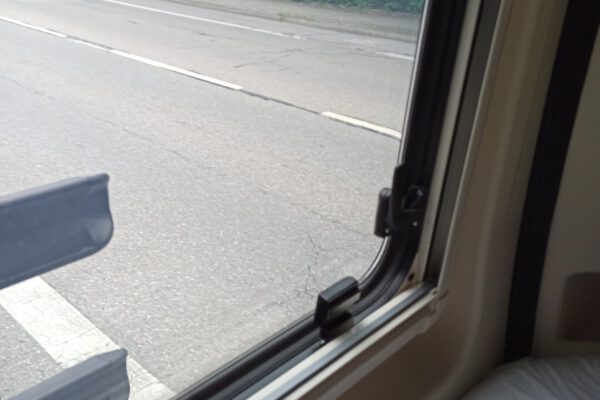 Westfalia_Columbus_540d_Ducato_Thitronik WiPro III Fensterkontakt Heckfenster rechts Westfalia_Columbus_540d_Ducato_Thitronik WiPro III Fensterkontakt Heckfenster rechts