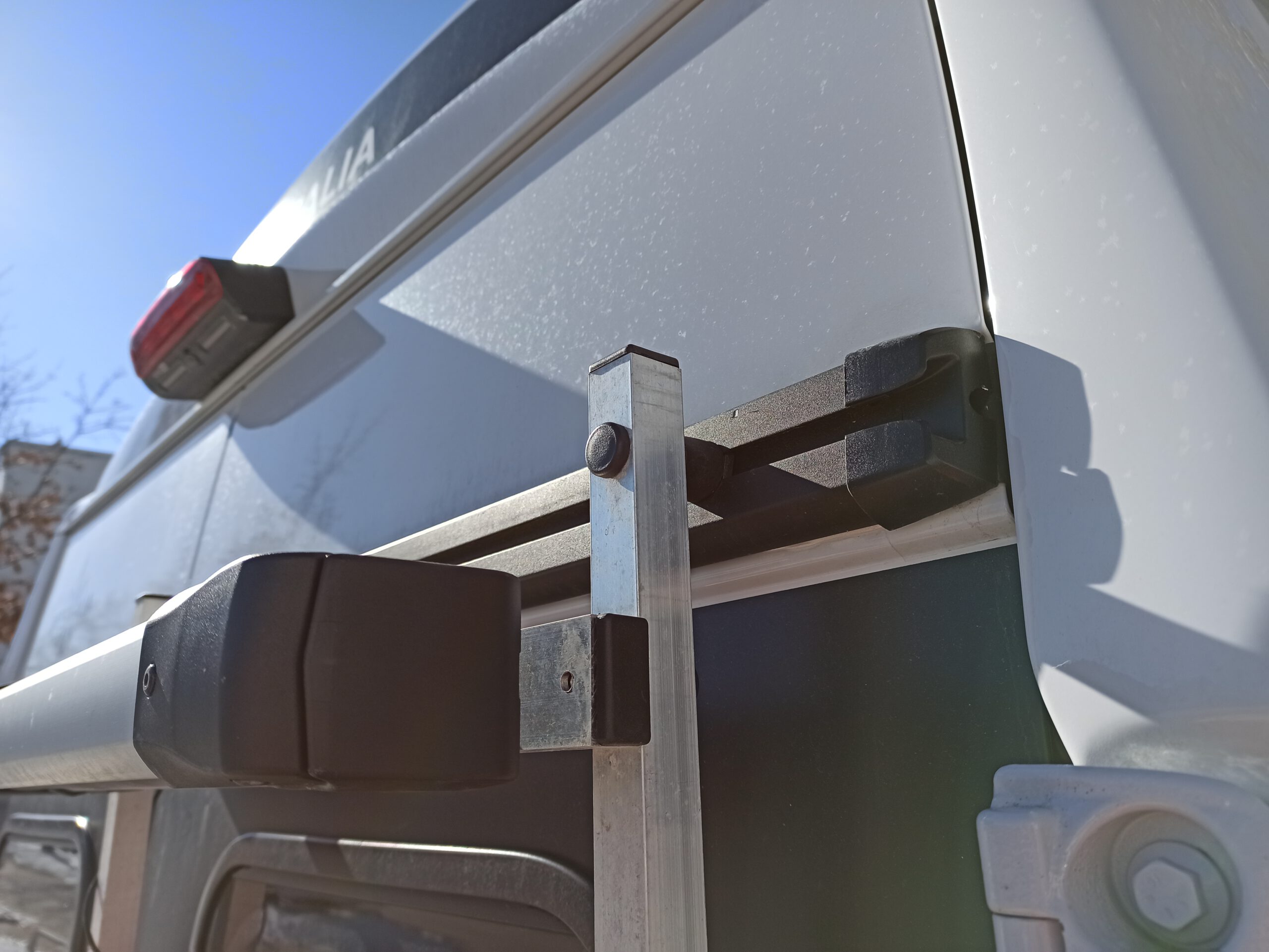 Fiat Ducato Hecksiträger Befestigung oben