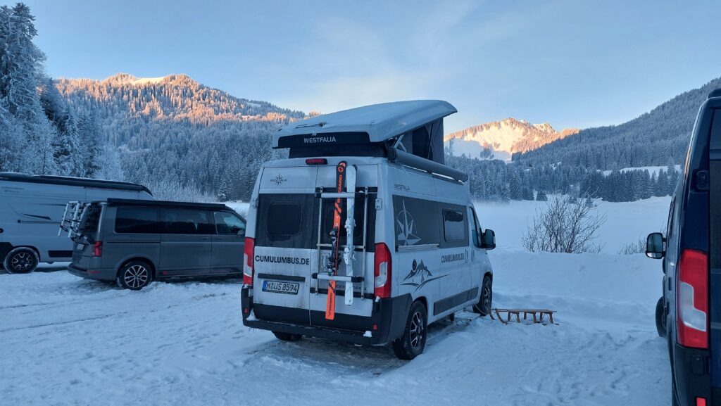 Stellplatz direkt am Spitzingsee Stellplatz direkt am Spitzingsee